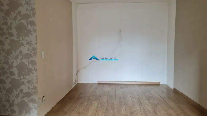 Apartamento à venda com 3 quartos, 158m² - Foto 15