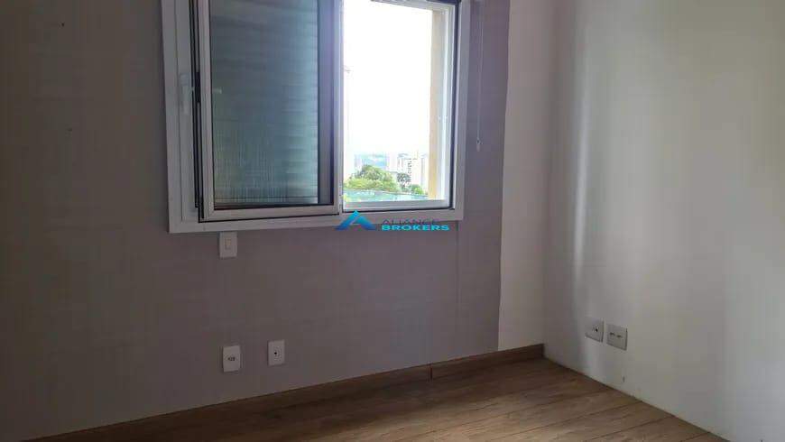 Apartamento à venda com 3 quartos, 158m² - Foto 18