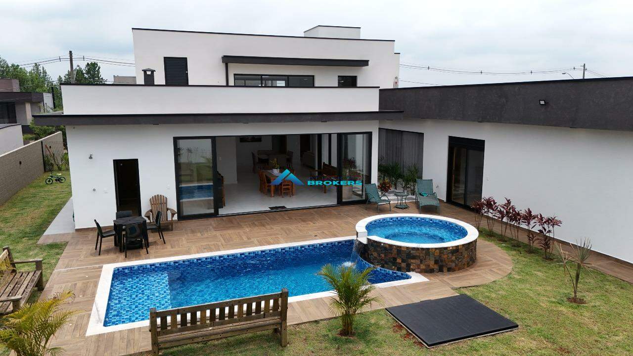 Casa à venda com 3 quartos, 340m² - Foto 6