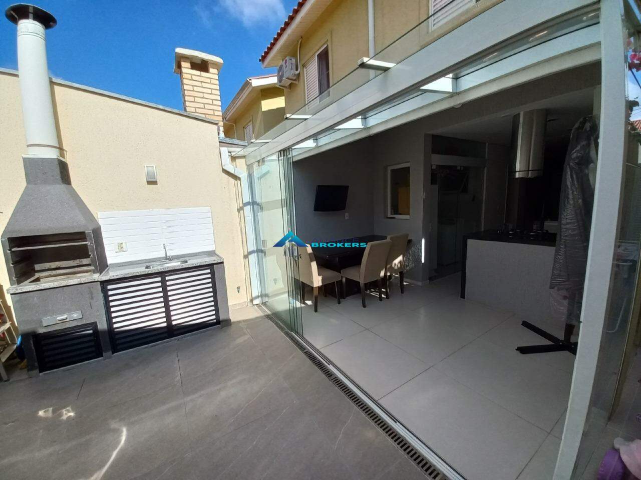 Casa de Condomínio à venda com 2 quartos, 78m² - Foto 1