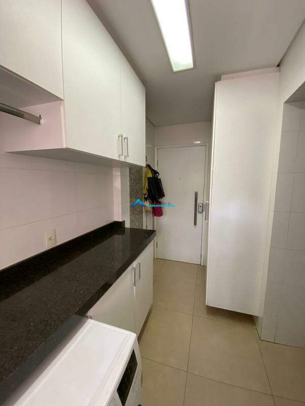 Apartamento à venda com 3 quartos, 111m² - Foto 12