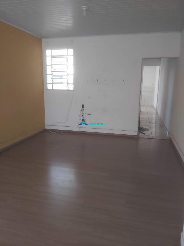 Casa à venda com 2 quartos, 70m² - Foto 12