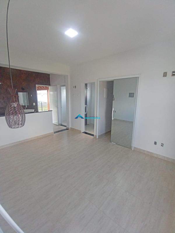 Casa à venda com 3 quartos, 220m² - Foto 24