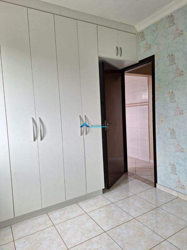 Apartamento à venda com 2 quartos, 70m² - Foto 19