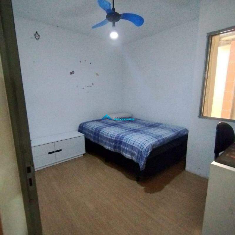 Casa à venda com 3 quartos, 168m² - Foto 6