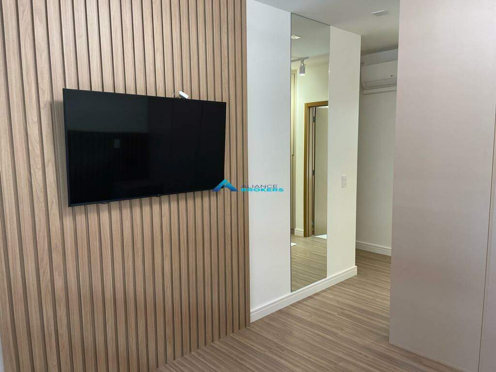 Apartamento à venda com 3 quartos, 102m² - Foto 8