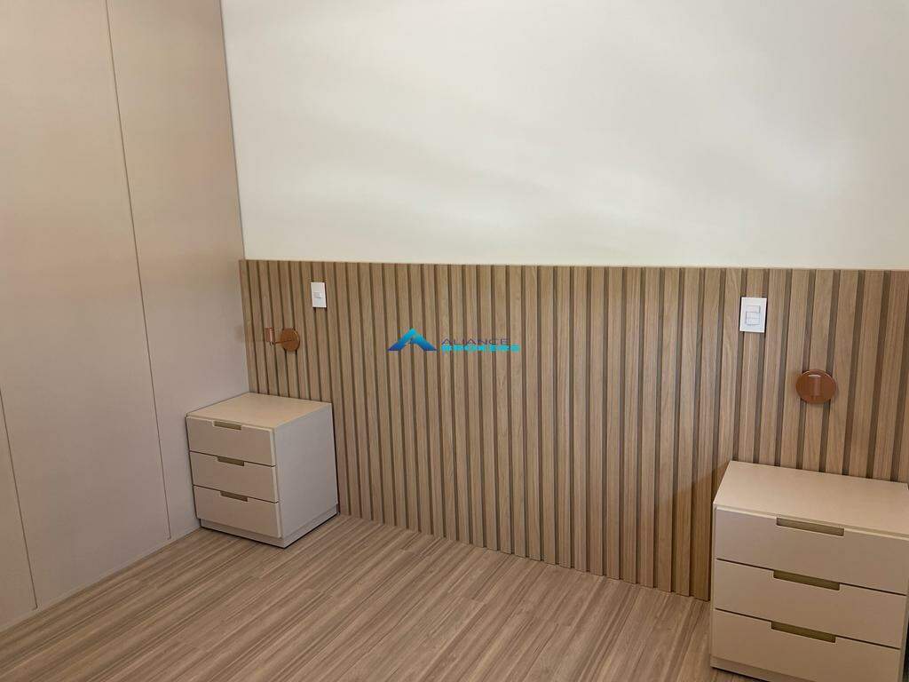 Apartamento à venda com 3 quartos, 102m² - Foto 7