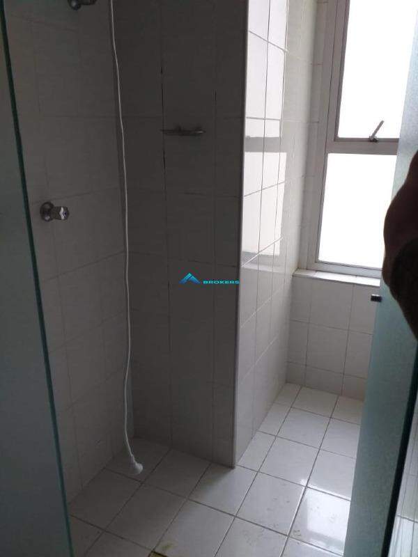 Apartamento à venda com 3 quartos, 174m² - Foto 11