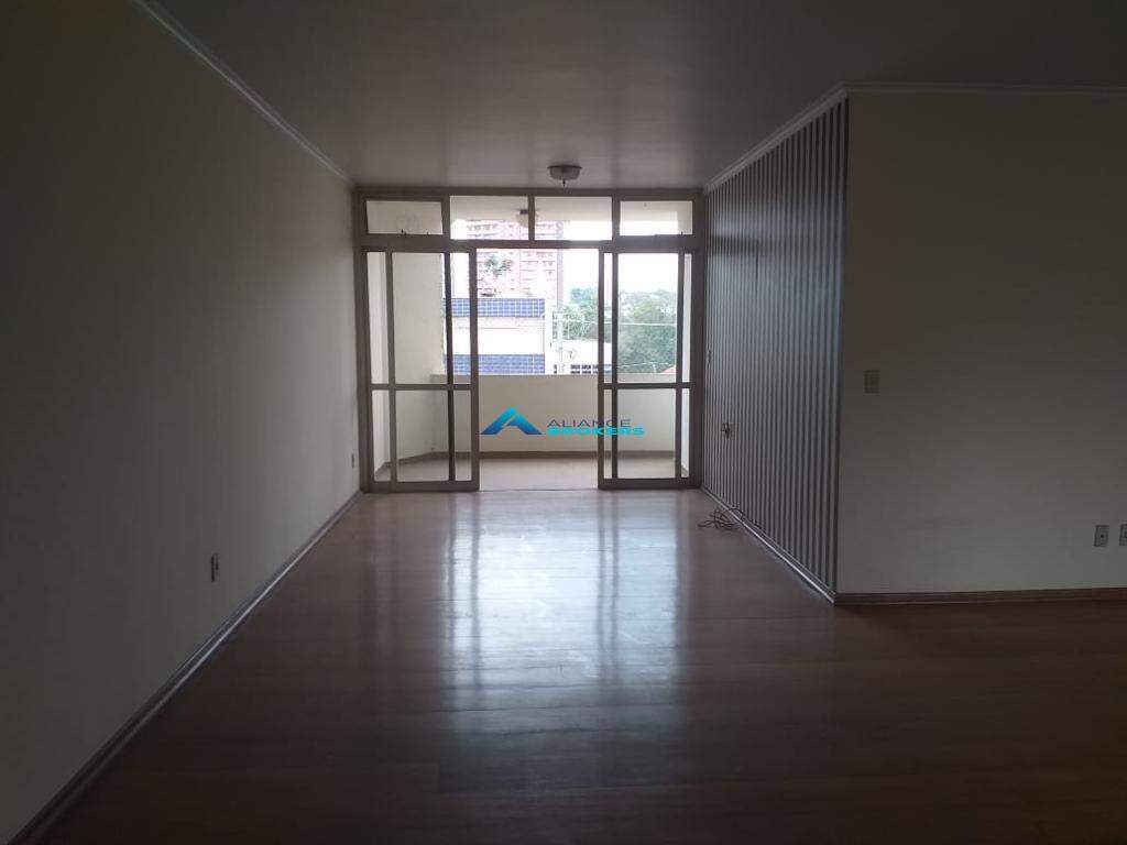 Apartamento à venda com 3 quartos, 174m² - Foto 20