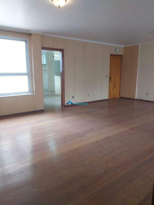 Apartamento à venda com 3 quartos, 174m² - Foto 2