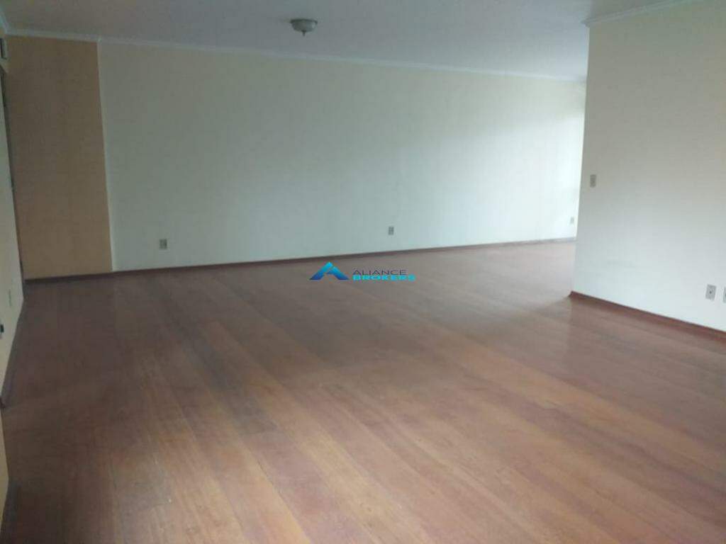 Apartamento à venda com 3 quartos, 174m² - Foto 6