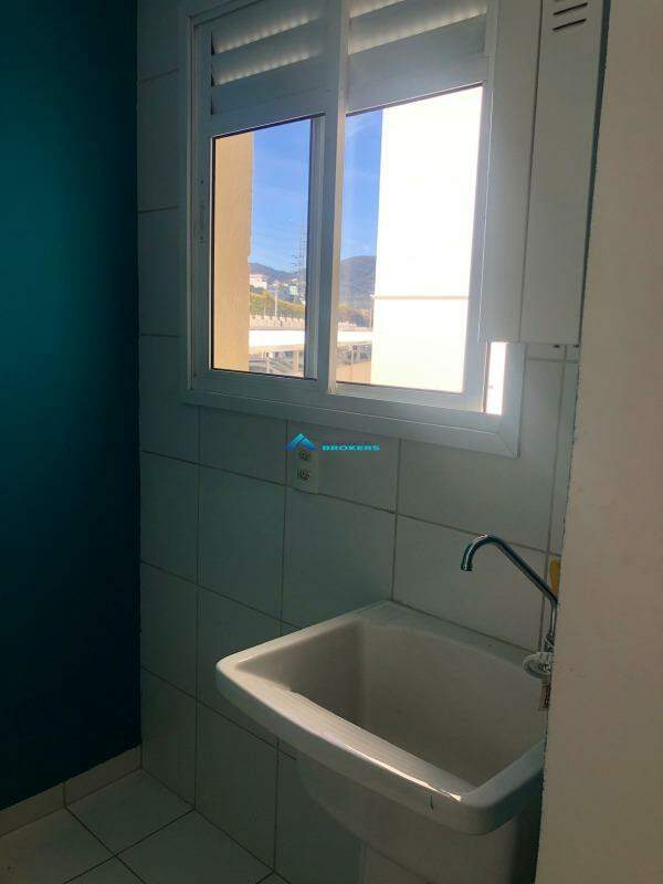 Apartamento à venda com 2 quartos, 78m² - Foto 17