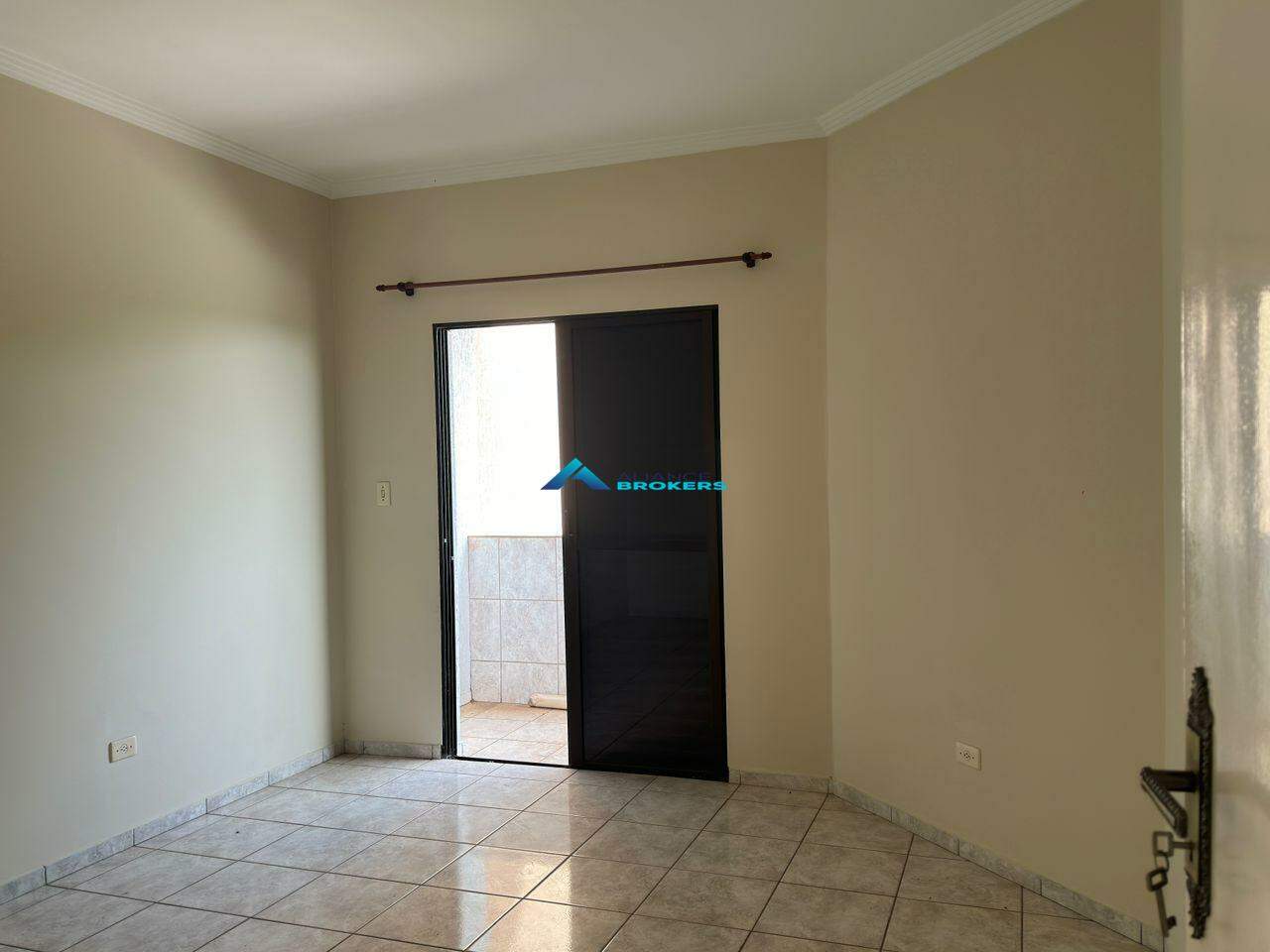 Casa à venda com 3 quartos, 354m² - Foto 14