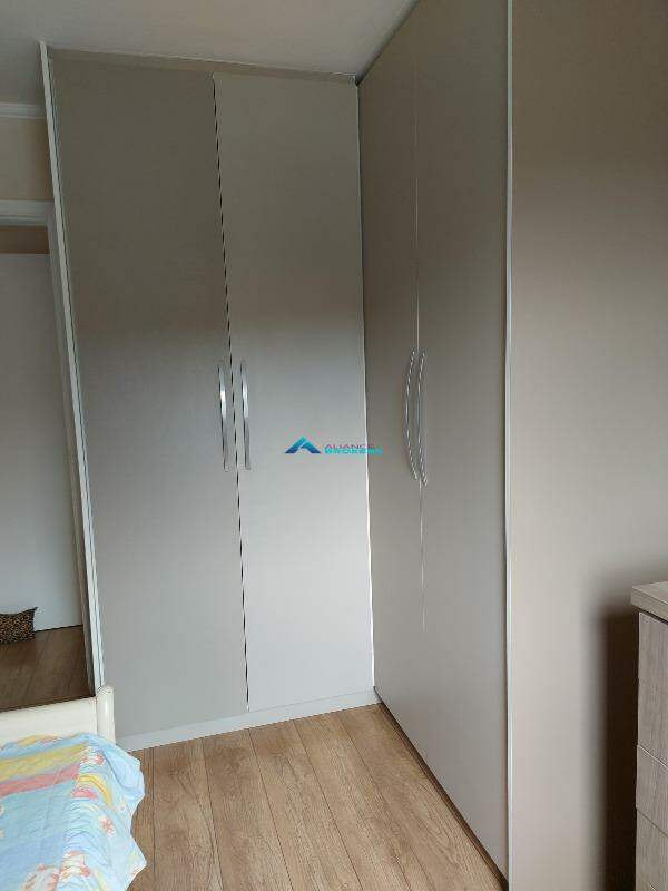 Apartamento à venda com 2 quartos, 73m² - Foto 27