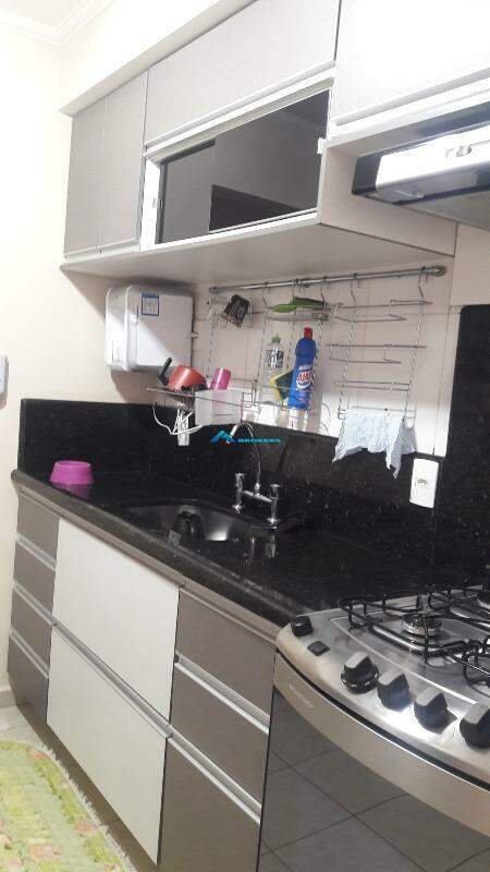 Apartamento à venda com 2 quartos, 73m² - Foto 17