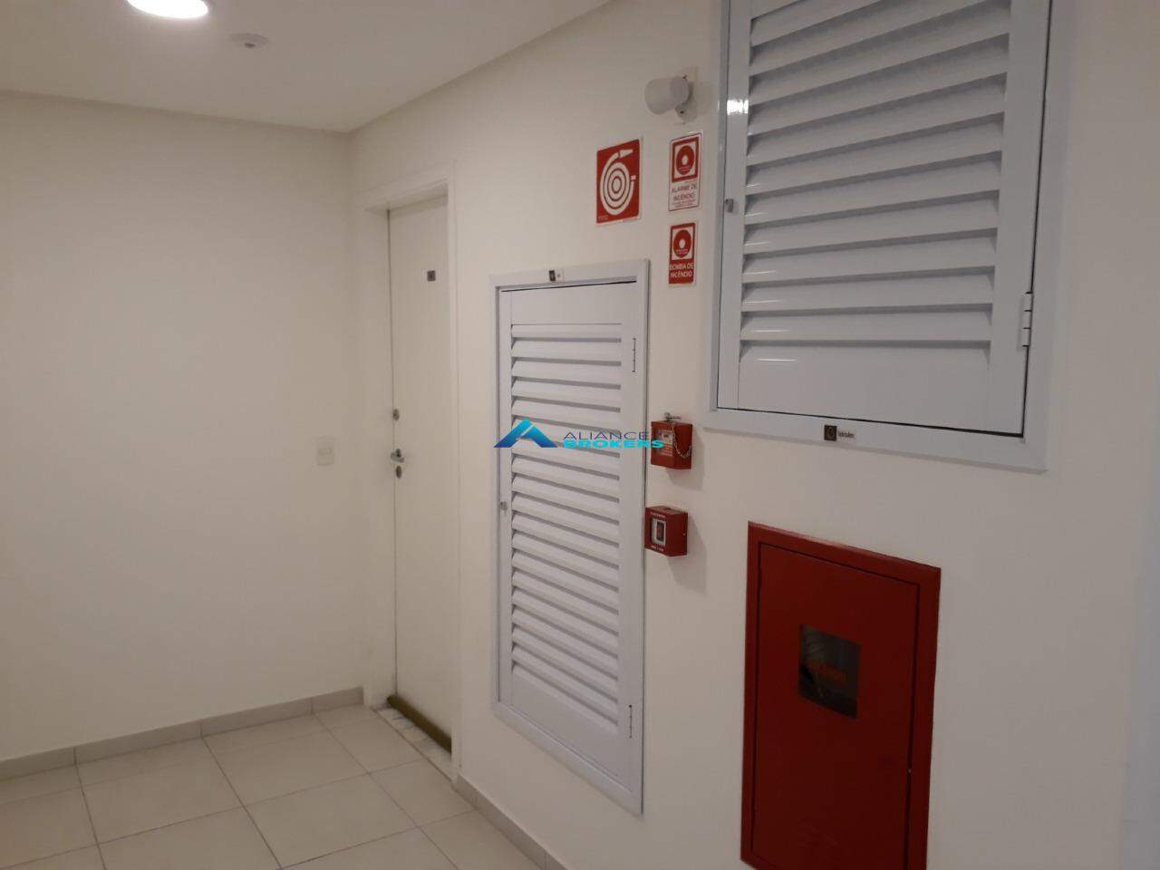 Apartamento à venda com 2 quartos, 66m² - Foto 8