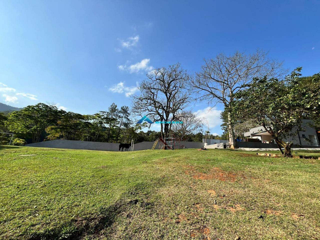 Fazenda à venda com 6 quartos, 400m² - Foto 19