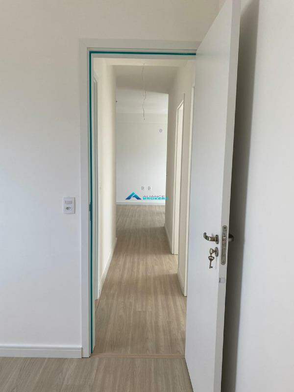 Apartamento à venda com 3 quartos, 78m² - Foto 9