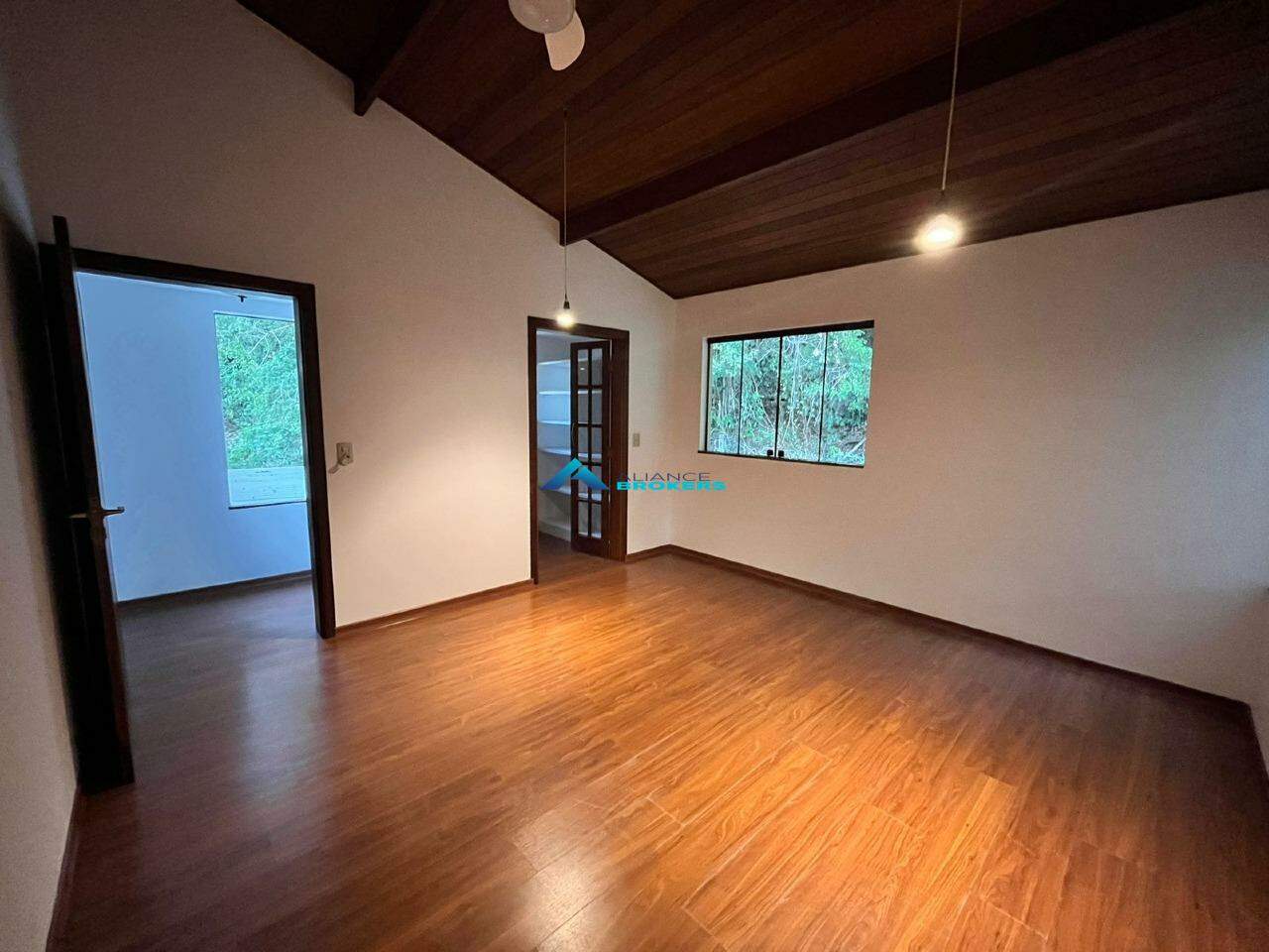 Fazenda para alugar com 3 quartos, 450m² - Foto 9