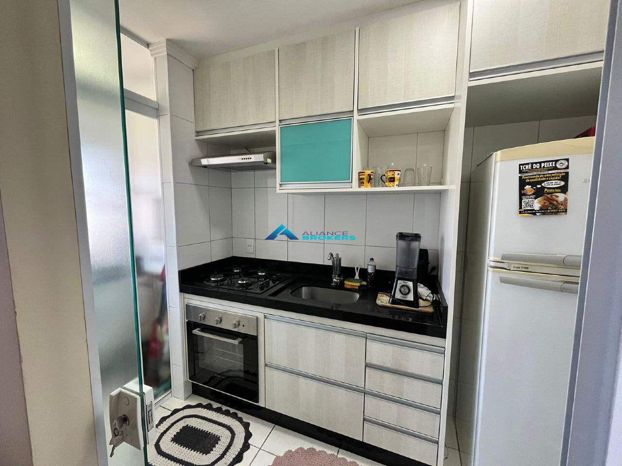 Apartamento à venda com 2 quartos, 50m² - Foto 9