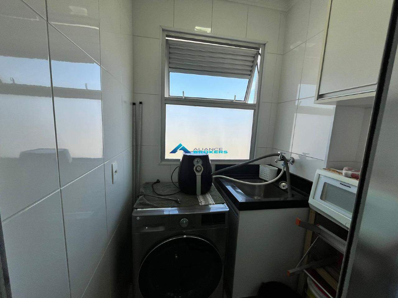 Apartamento à venda com 2 quartos, 50m² - Foto 14