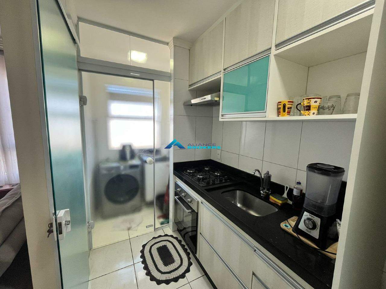 Apartamento à venda com 2 quartos, 50m² - Foto 12