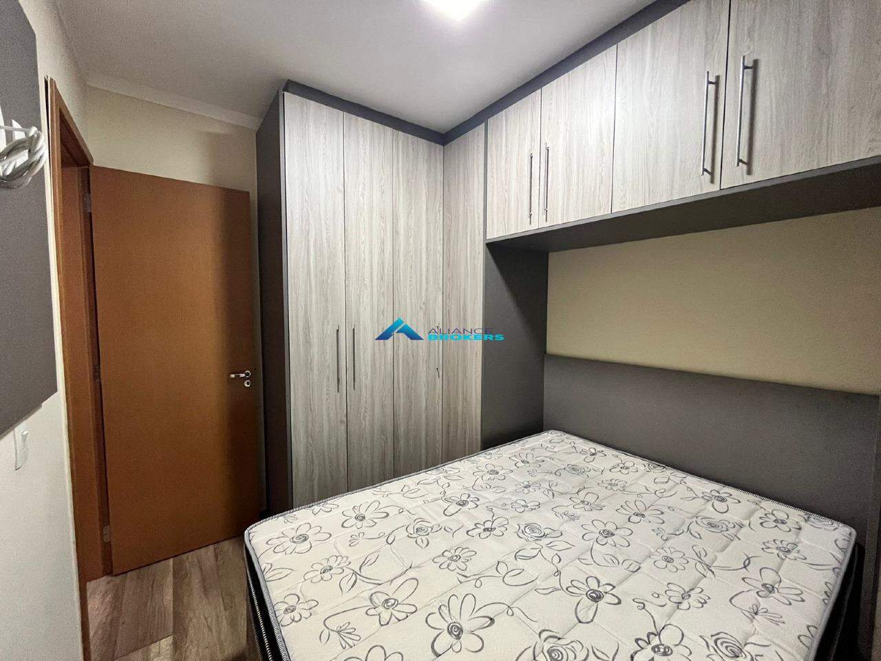 Apartamento à venda com 2 quartos, 50m² - Foto 19