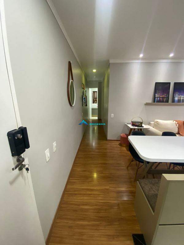 Apartamento à venda com 2 quartos, 50m² - Foto 11