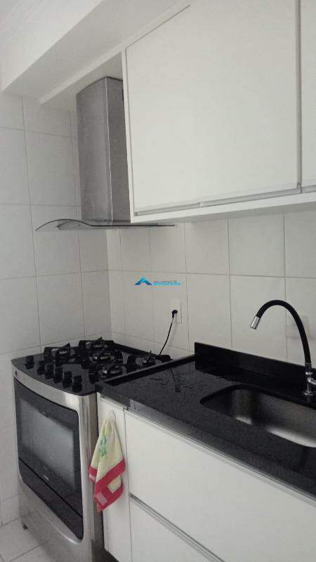 Apartamento à venda com 3 quartos, 100m² - Foto 7