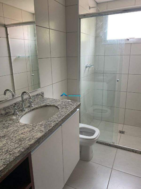 Apartamento à venda com 3 quartos, 113m² - Foto 10