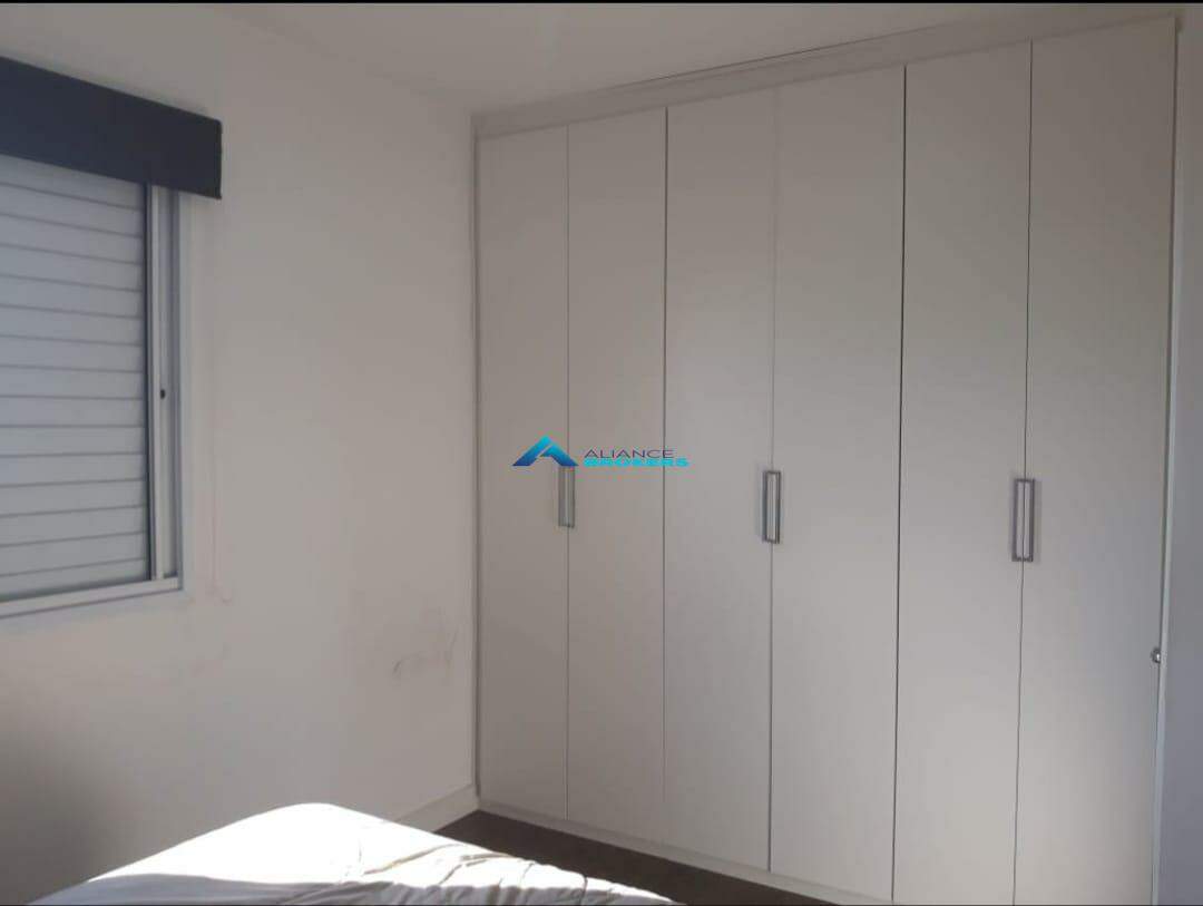 Apartamento à venda com 2 quartos, 66m² - Foto 11