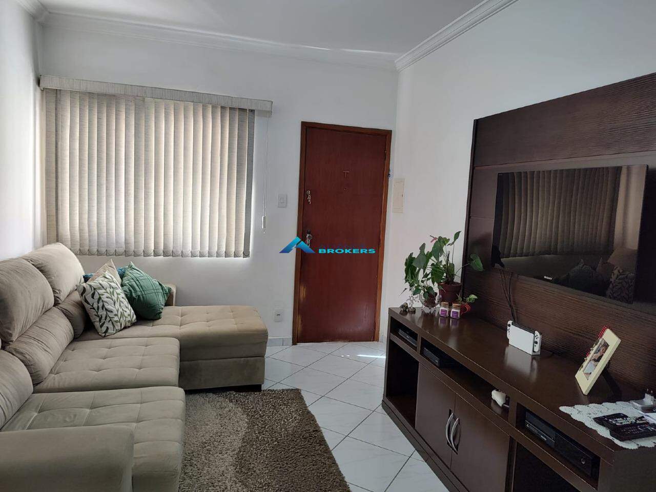 Apartamento à venda com 2 quartos, 56m² - Foto 1