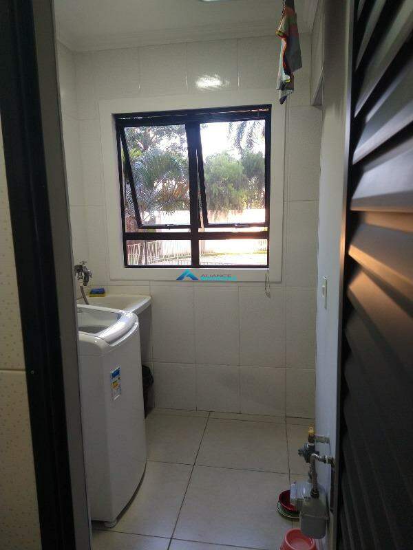 Apartamento à venda com 3 quartos, 96m² - Foto 14