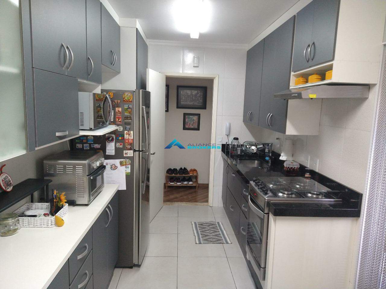 Apartamento à venda com 3 quartos, 96m² - Foto 12