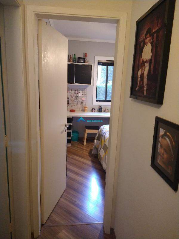 Apartamento à venda com 3 quartos, 96m² - Foto 17