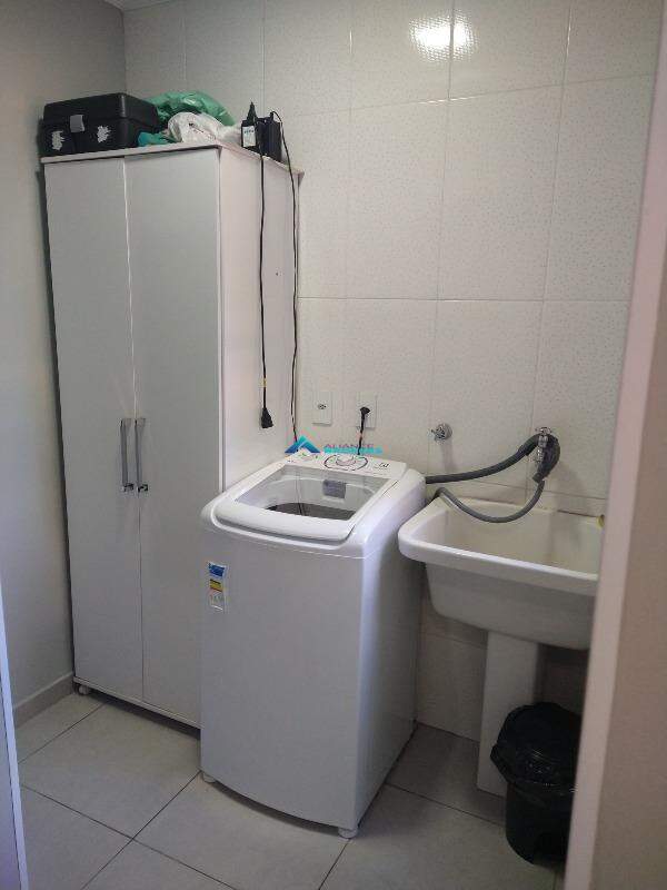 Apartamento à venda com 3 quartos, 96m² - Foto 15