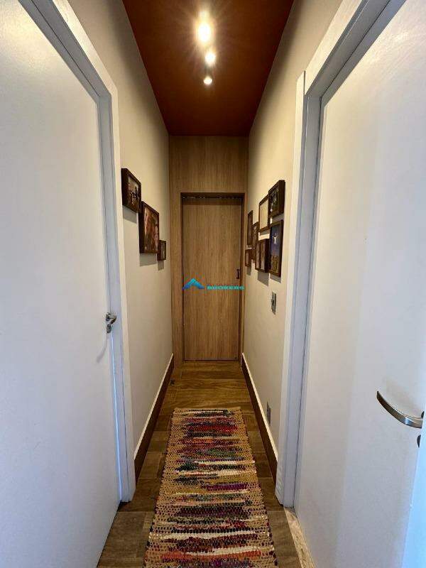 Apartamento à venda com 3 quartos, 61m² - Foto 19