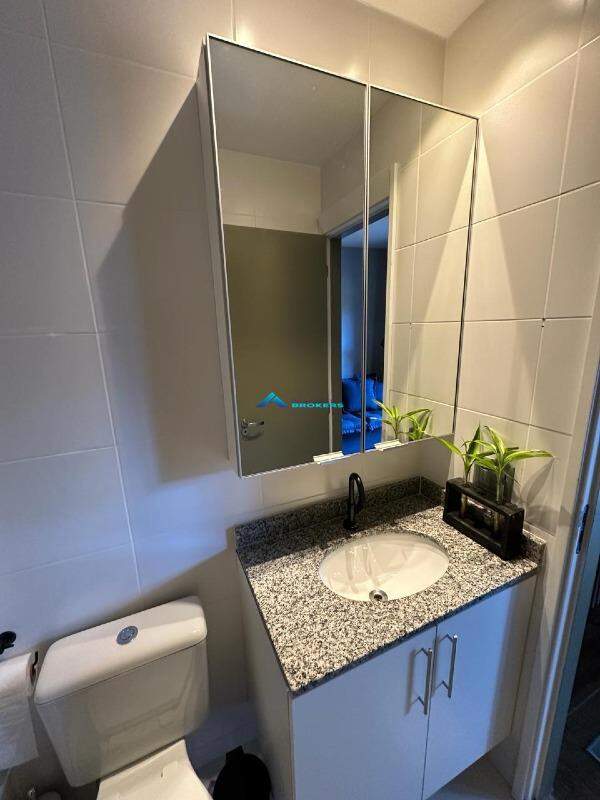 Apartamento à venda com 3 quartos, 61m² - Foto 12