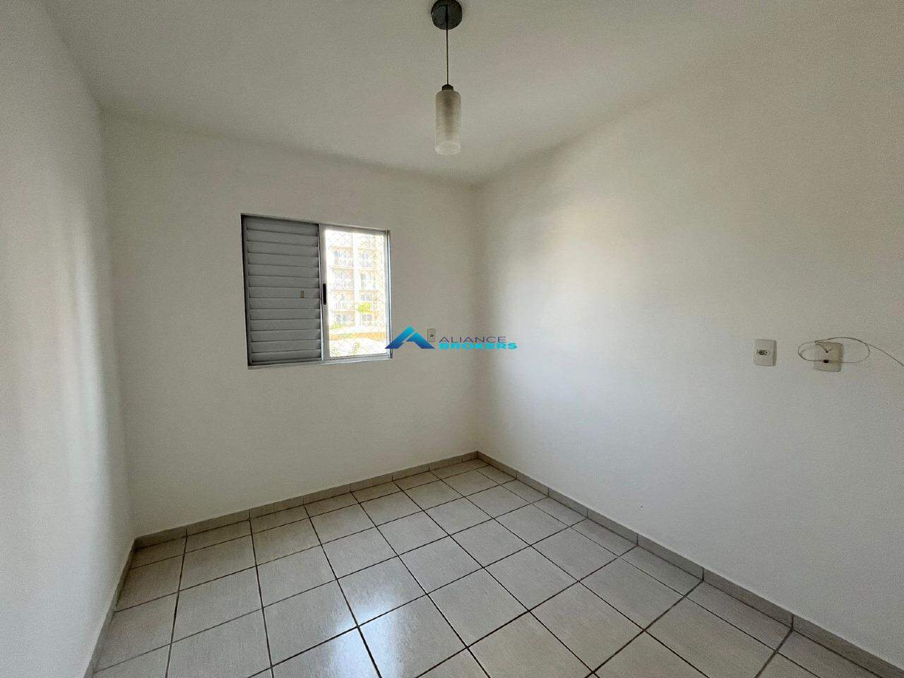 Apartamento à venda com 2 quartos, 61m² - Foto 15