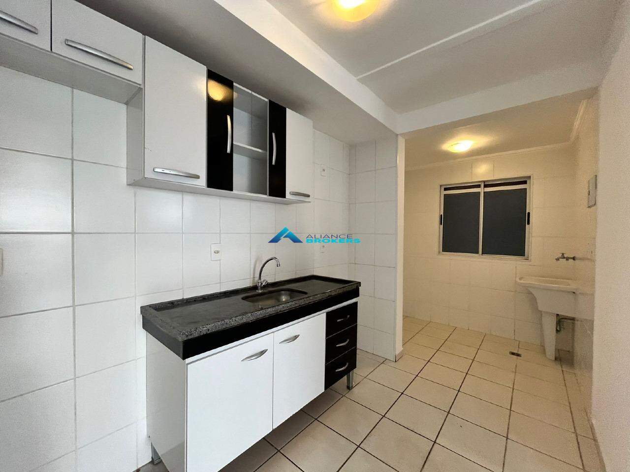 Apartamento à venda com 2 quartos, 61m² - Foto 9