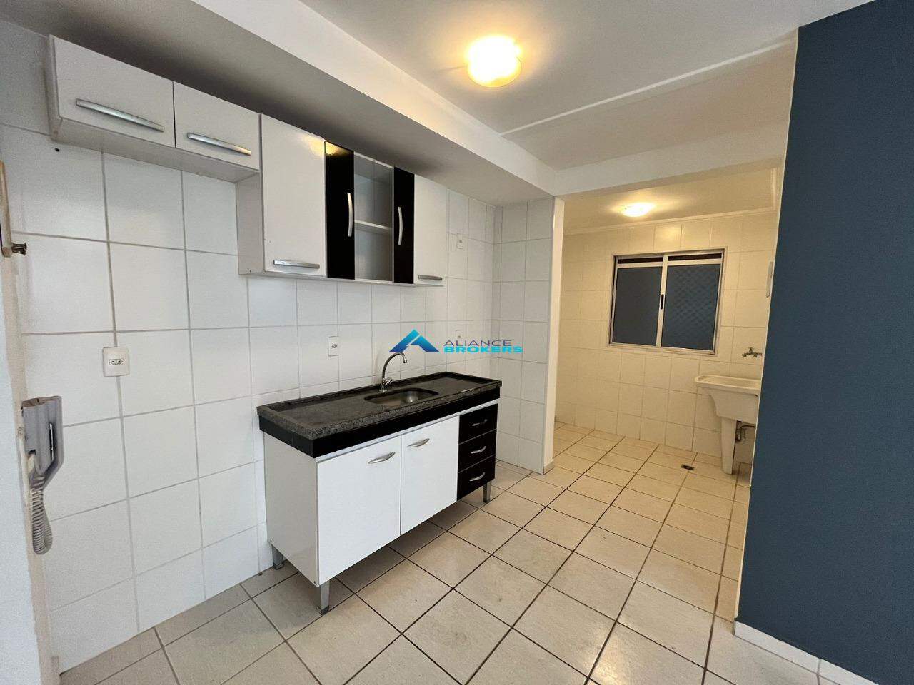 Apartamento à venda com 2 quartos, 61m² - Foto 7