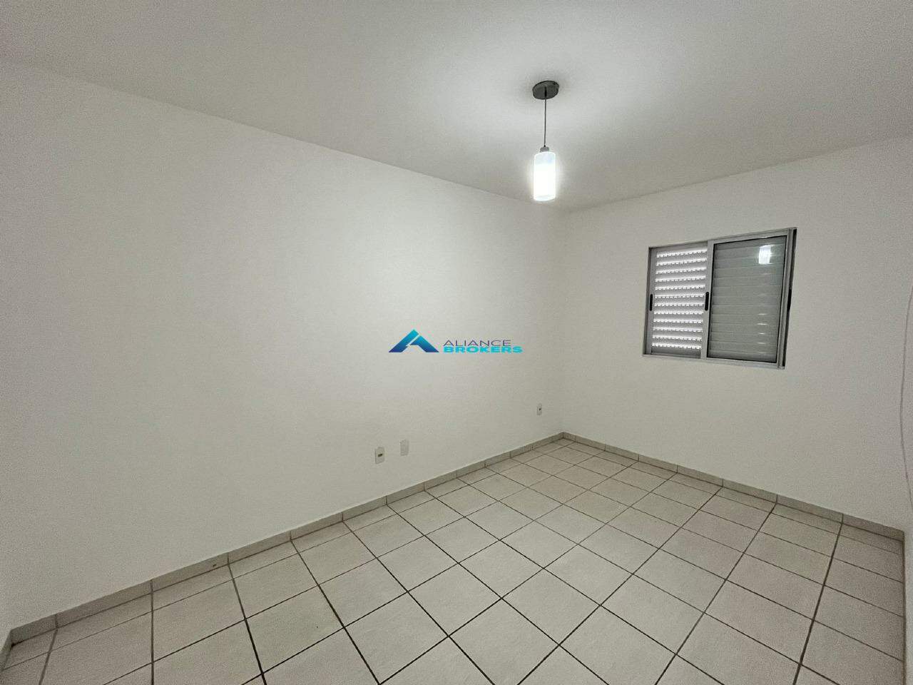 Apartamento à venda com 2 quartos, 61m² - Foto 14