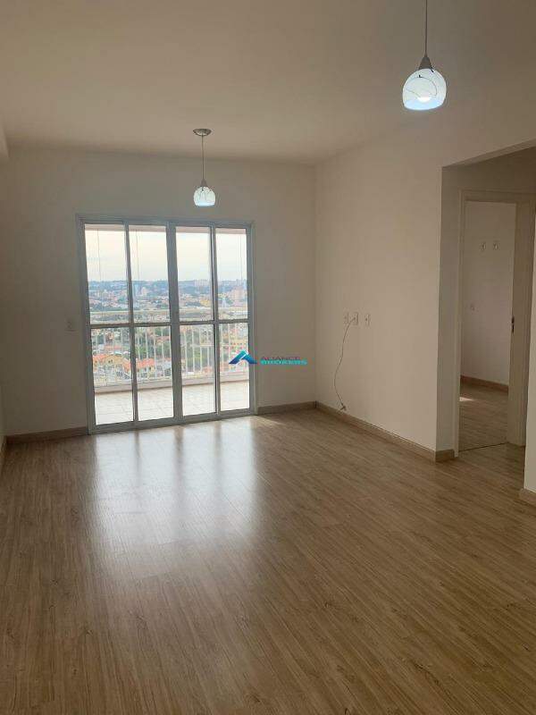 Apartamento à venda com 2 quartos, 69m² - Foto 9