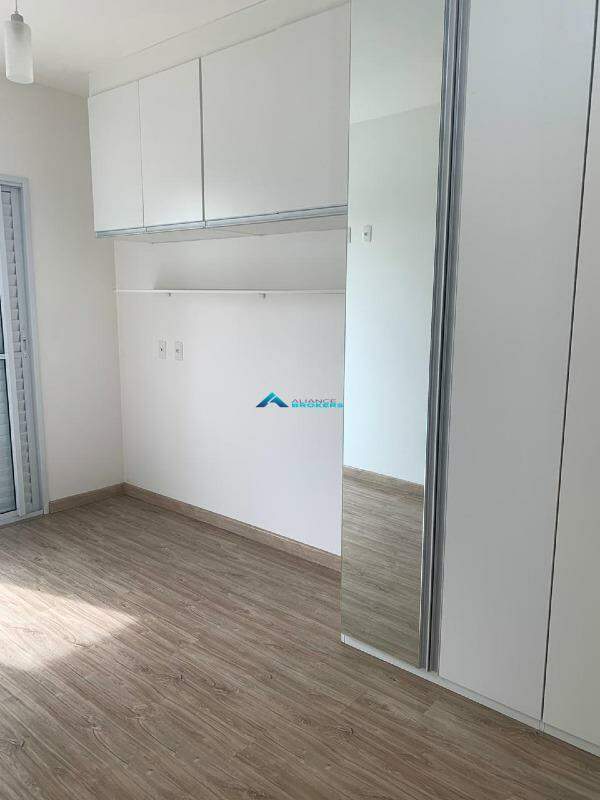 Apartamento à venda com 2 quartos, 69m² - Foto 6