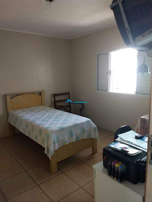 Casa à venda com 3 quartos, 135m² - Foto 11