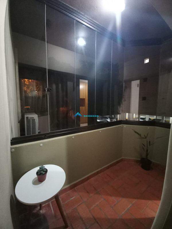 Apartamento à venda com 2 quartos, 90m² - Foto 9