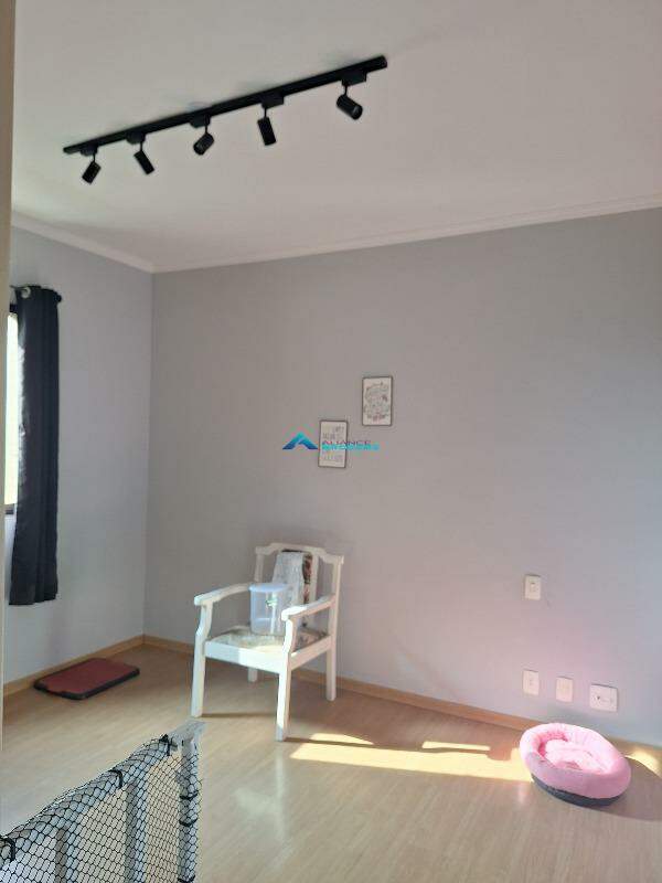 Apartamento à venda com 4 quartos, 144m² - Foto 19