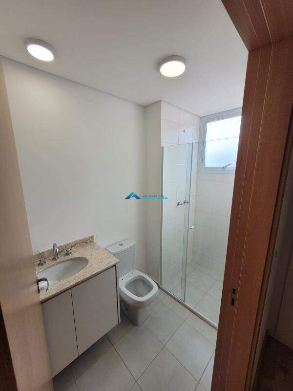 Apartamento à venda com 2 quartos, 71m² - Foto 5