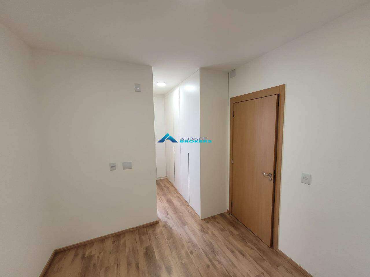 Apartamento à venda com 2 quartos, 71m² - Foto 7