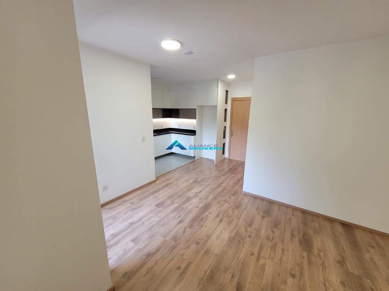 Apartamento à venda com 2 quartos, 71m² - Foto 10